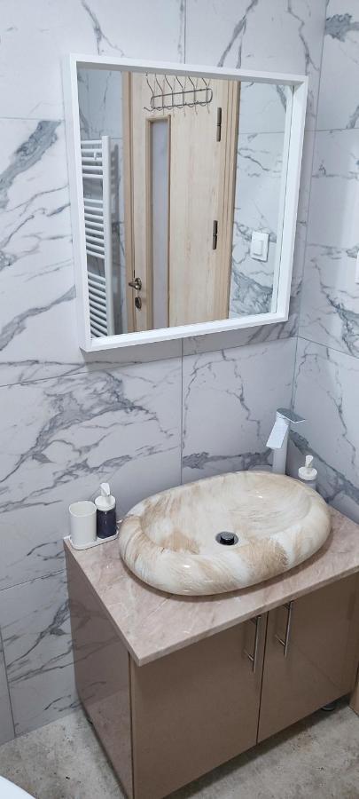Appartamento Jacuzzi Belle View Sinaia Esterno foto