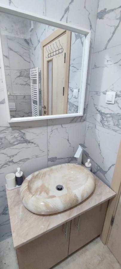 Appartamento Jacuzzi Belle View Sinaia Esterno foto