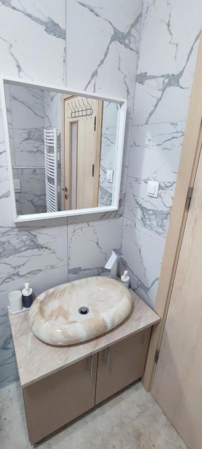Appartamento Jacuzzi Belle View Sinaia Esterno foto